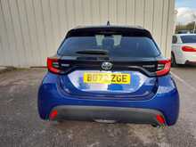 Toyota Yaris VVT-h Design - U150503