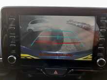 Toyota Yaris VVT-h Design - U150503