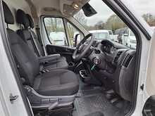 Vauxhall Movano CDTi 3500 BiTurbo Prime - U150519