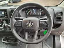 Vauxhall Movano CDTi 3500 BiTurbo Prime - U150519