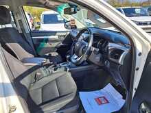 Toyota Hilux D-4D Invincible - U150521