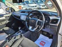 Toyota Hilux D-4D Invincible - U150521