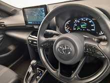 Toyota Yaris Cross VVT-h Dynamic - U150528