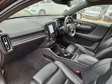 Volvo XC40 T4 R-Design Pro - U150535