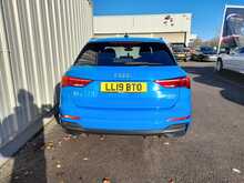 Audi Q3 TFSI S line - U150536