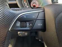 Audi Q3 TFSI S line - U150536