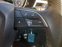 Audi Q3 TFSI S line - U150536