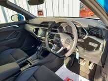 Audi Q3 TFSI S line - U150536