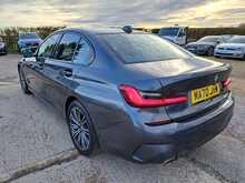 BMW 3 Series 330e M Sport - U150543
