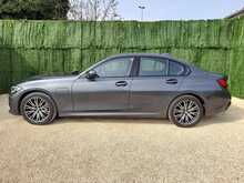 BMW 3 Series 330e M Sport - U150543