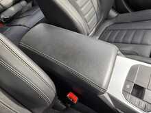 BMW 3 Series 330e M Sport - U150543