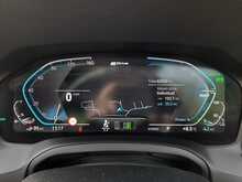 BMW 3 Series 330e M Sport - U150543