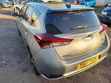 Toyota Auris VVT-h GB25 - U150548