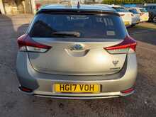 Toyota Auris VVT-h GB25 - U150548