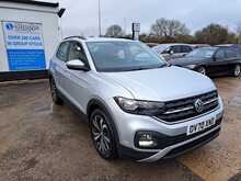 Volkswagen T-Cross TSI SE - U150549