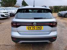 Volkswagen T-Cross TSI SE - U150549