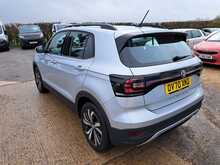 Volkswagen T-Cross TSI SE - U150549