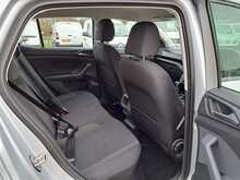 Volkswagen T-Cross TSI SE - U150549