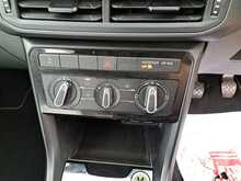 Volkswagen T-Cross TSI SE - U150549