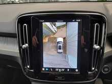 Volvo XC40 B3 MHEV Plus - U150555