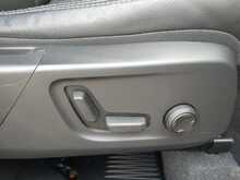 Volvo XC40 B3 MHEV Plus - U150555