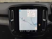 Volvo XC40 B3 MHEV Plus - U150555