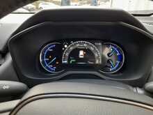 Toyota RAV4 VVT-h Design - U150556