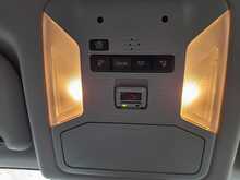 Toyota RAV4 VVT-h Design - U150556