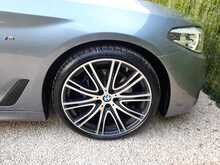 BMW 5 Series 530i M Sport - U150573