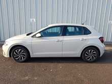 Volkswagen Polo TSI Life - U150576