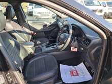 Ford Kuga EcoBlue ST-Line X - U150586