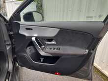 Mercedes-Benz A Class A250e AMG Line - U150589