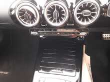 Mercedes-Benz A Class A250e AMG Line - U150589