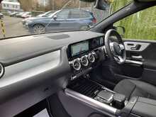 Mercedes-Benz B Class B180 AMG Line Edition - U150598