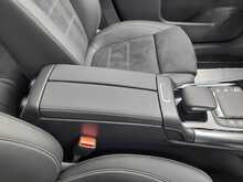 Mercedes-Benz B Class B180 AMG Line Edition - U150598