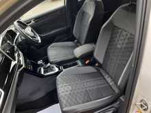 Volkswagen T-Roc TSI R-Line - U150599