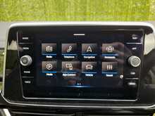 Volkswagen T-Roc TSI R-Line - U150599
