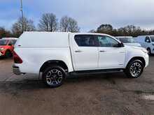 Toyota Hilux D-4D Invincible - U150606