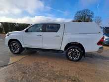 Toyota Hilux D-4D Invincible - U150606