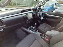 Toyota Hilux D-4D Invincible - U150606