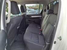 Toyota Hilux D-4D Invincible - U150606