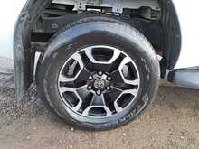 Toyota Hilux D-4D Invincible - U150606