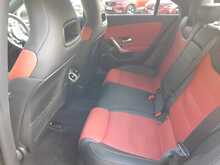 Mercedes-Benz CLA CLA180 AMG Line - U150609
