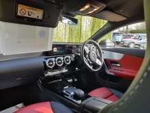 Mercedes-Benz CLA CLA180 AMG Line - U150609