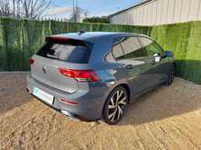 Volkswagen Golf eTSI MHEV R-Line - U150636