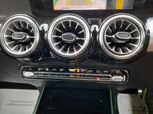 Mercedes-Benz GLB GLB220d AMG Line - U150637