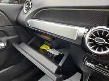Mercedes-Benz GLB GLB220d AMG Line - U150637