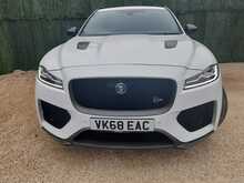 Jaguar F-PACE V8 SVR - U150643