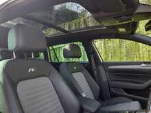 Volkswagen Passat TDI R-Line - U150645