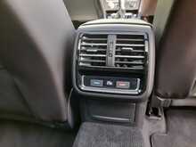 Volkswagen Passat TDI R-Line - U150645